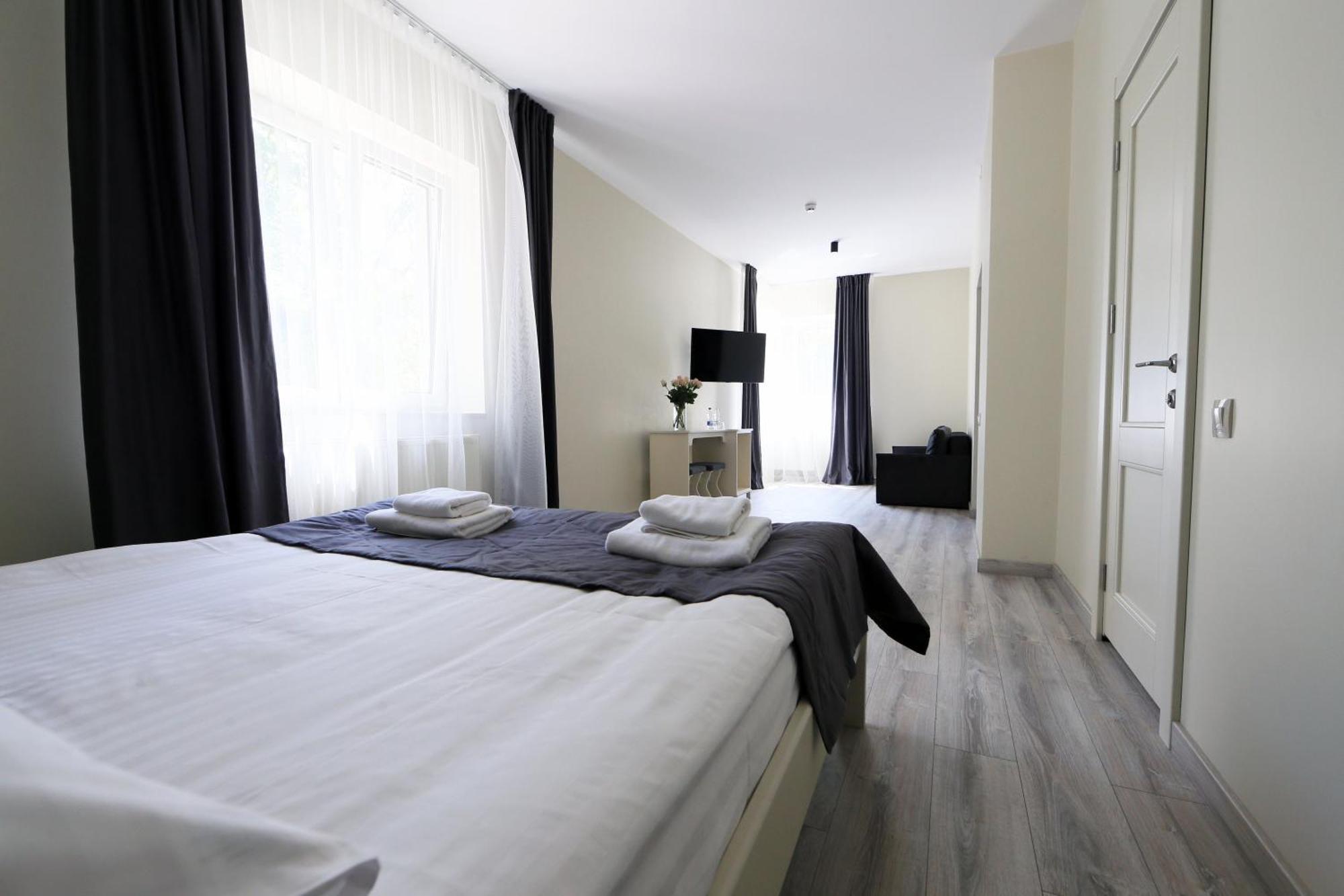 Hotel Golden Lemon Готель Золотий Лимон Lviv Quarto foto